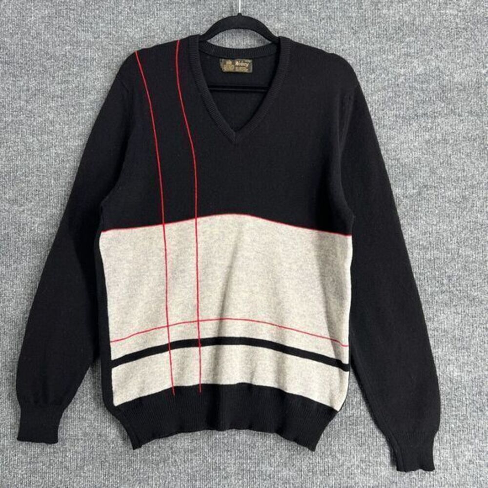 Vintage Wolsey Mens Lambswool V Neck Sweater Size M Black Gray Scotland Golf